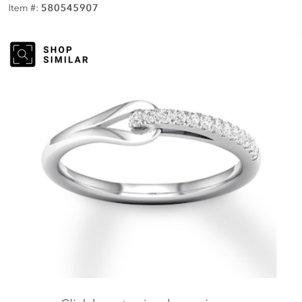 Stunning Silver Diamond Accent Ring